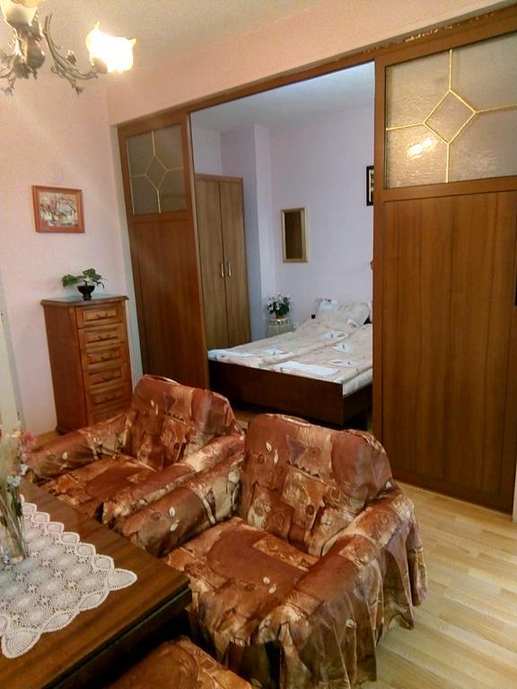 Апартамент Панорамна Гледка Tryavna Exterior photo